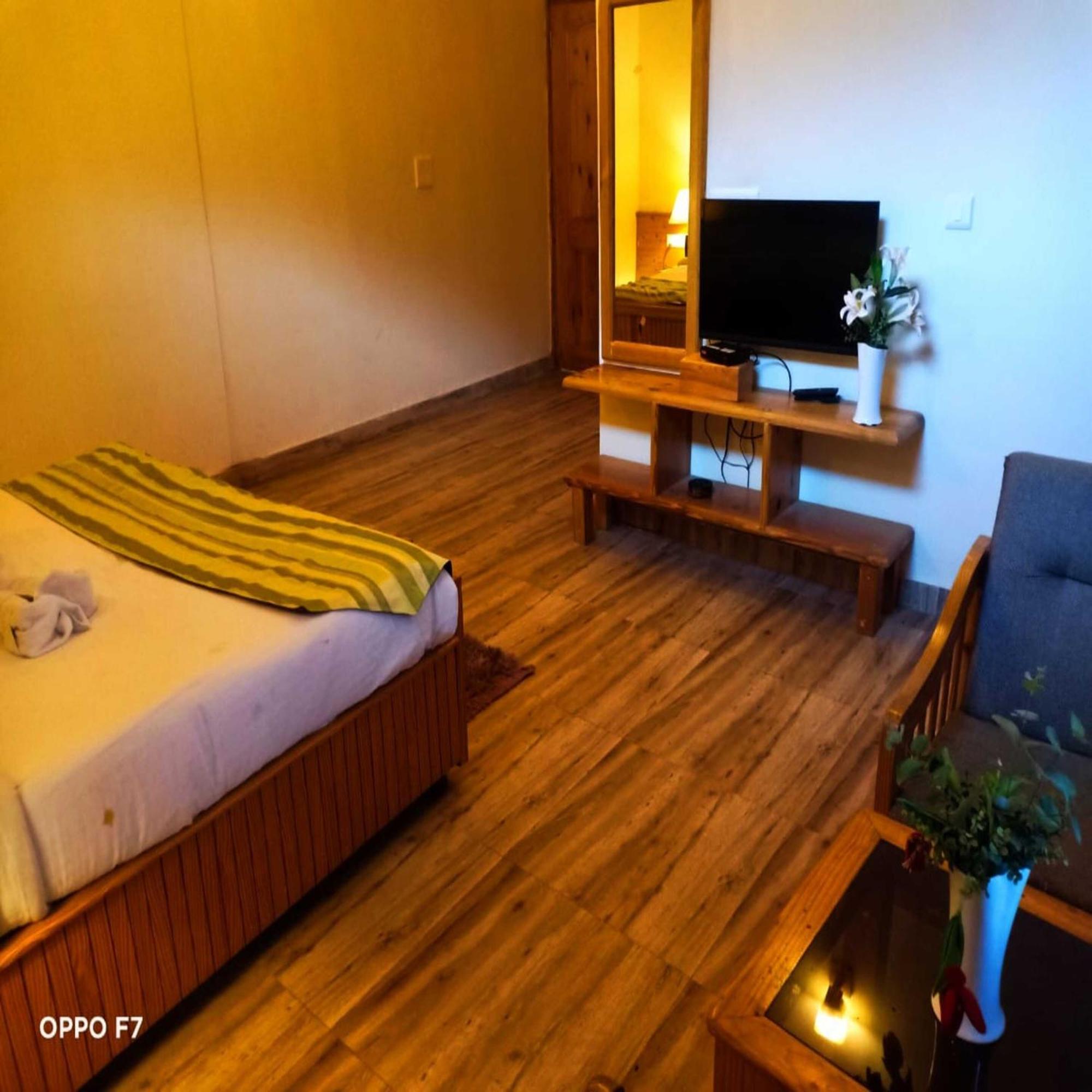 Hotel Jamla Inn Manāli Eksteriør billede