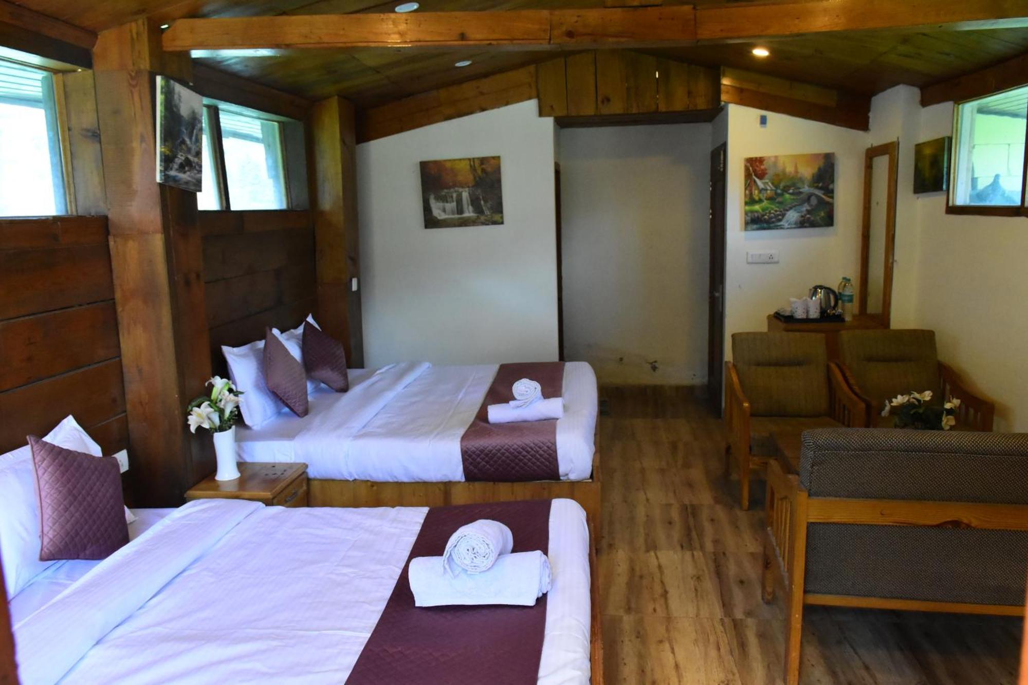 Hotel Jamla Inn Manāli Eksteriør billede